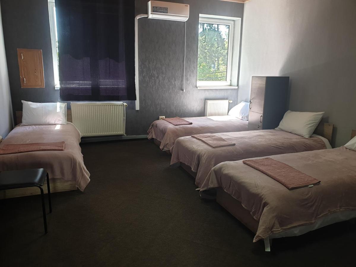 Мандри Хостел Oujhorod Extérieur photo